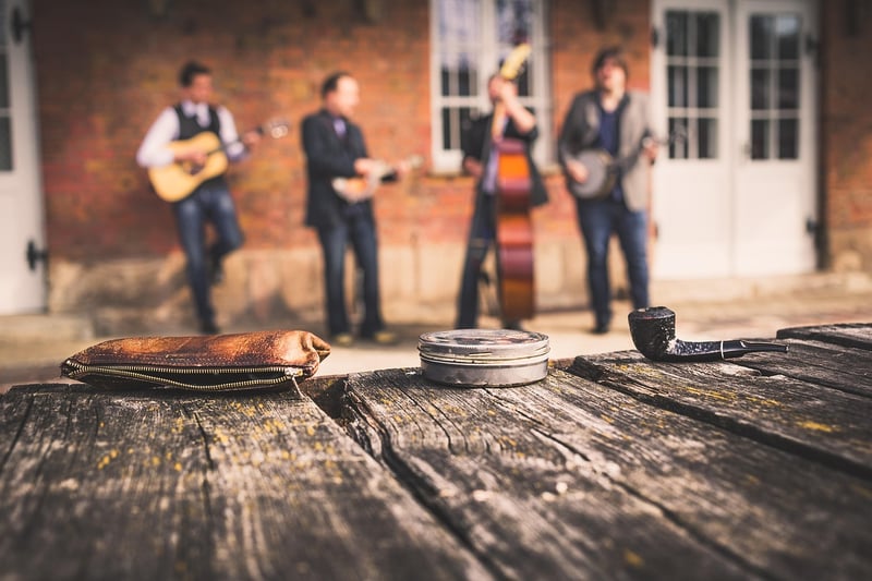 Live Acoustic Music